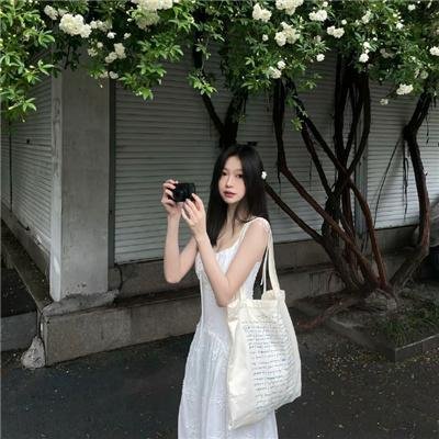 金发美人